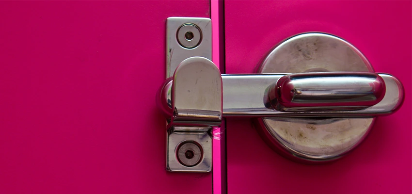 Childproof Gate Lock in Redondo Beach, California