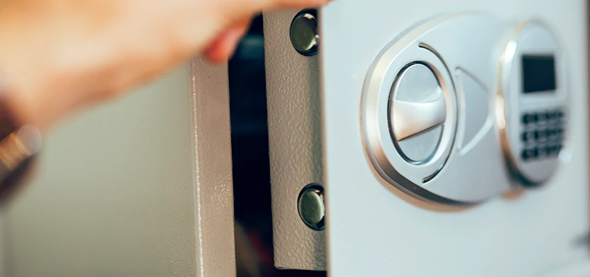 Fingerprint Safe Openers in Redondo Beach, CA